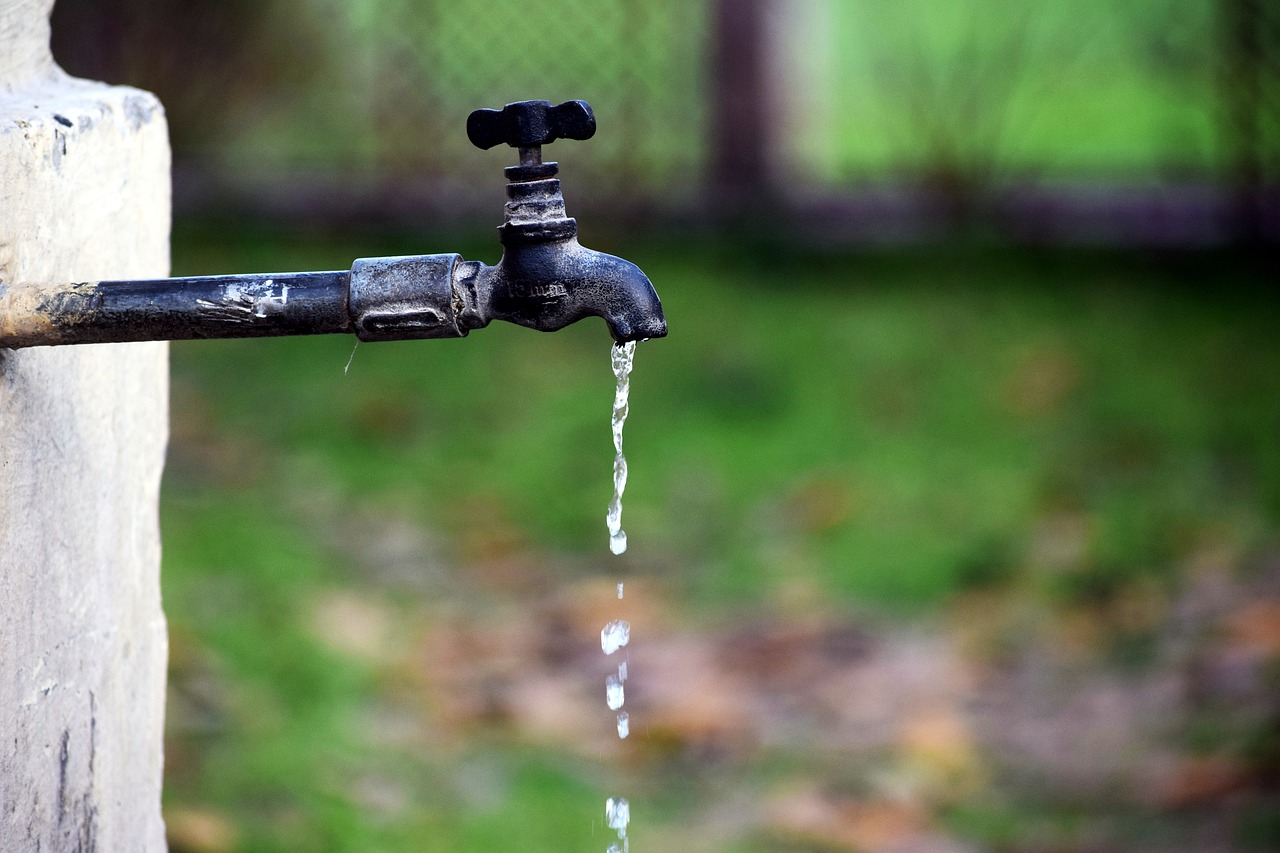 How to Fix a Leaking Tap at Home - Sachin Electrician and Plumber Services Noida